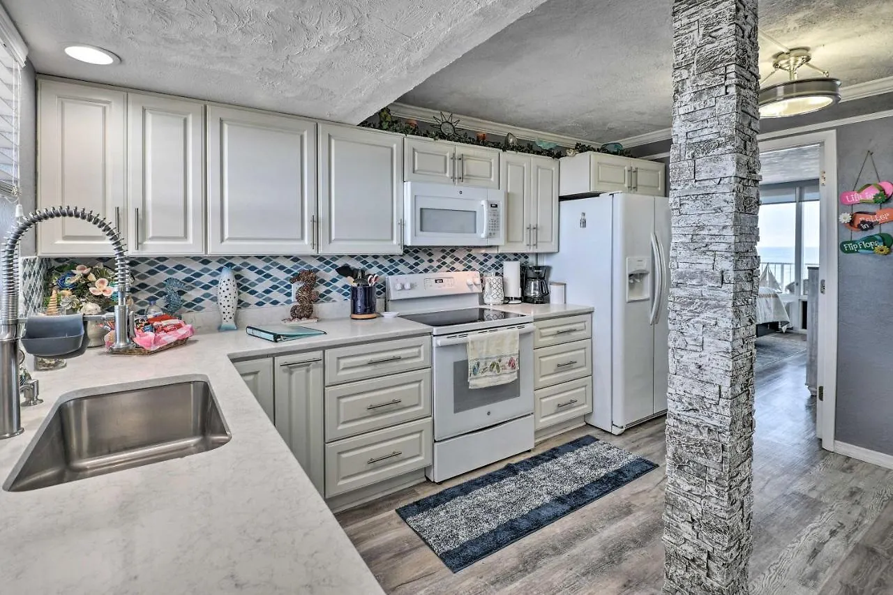 Bright Daytona Beach Condo With Community Pool! United States