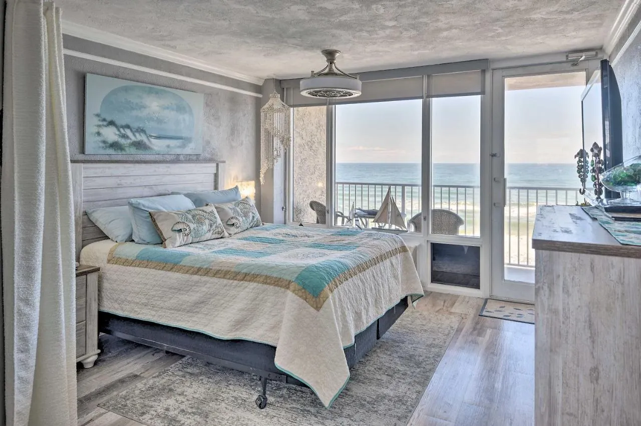Bright Daytona Beach Condo With Community Pool! 0*,